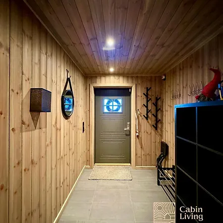 New With Sauna And In Out 펜션 Svingvoll