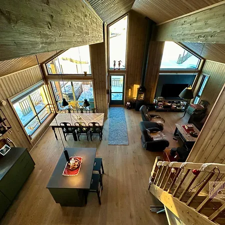 펜션 New With Sauna And In Out Svingvoll